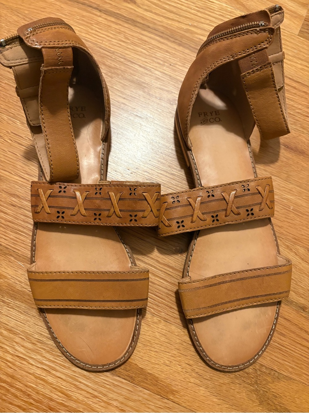 FRYE AND CO. Tan Leather Ankle-Strap Sandals